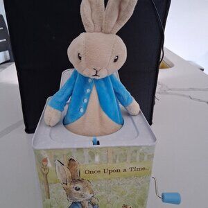 Beatrix Potter Peter Rabbit Jack-in-The-Box Toy 2021 Nursery Musical